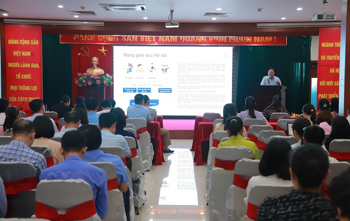 Sở Thông tin và Truyền thông quán triệt, triển khai  Nghị quyết số 18-NQ/TU của Thành ủy Hà Nội 