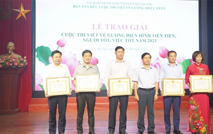 Lễ trao giải Cuộc thi viết về gương điển hình tiên tiến, người tốt, việc tốt năm 2023