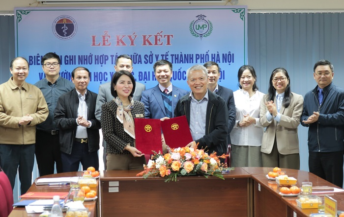 Thành phố Hà Nội: Ký hợp tác phát triển mạng lưới đơn vị y tế