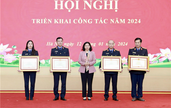 Tập trung giải quyết tốt những vụ án, vụ việc phức tạp, đặc biệt là những vụ án lớn về tham nhũng, kinh tế, chức vụ
