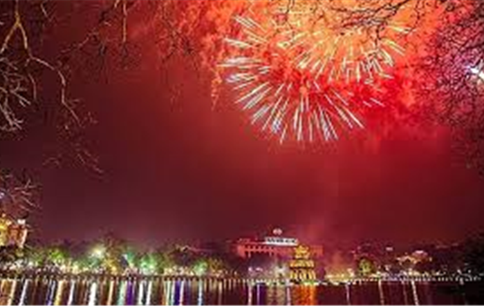 Thành phố Hà Nội: Tổ chức bắn pháo hoa tại 30 điểm nhân dịp Tết Nguyên đán Giáp Thìn năm 2024