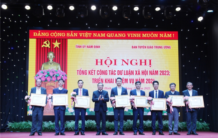 Hướng dẫn công tác dư luận xã hội năm 2024