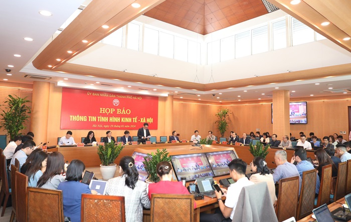 Hà Nội tổ chức họp báo thông tin về tình hình kinh tế - xã hội năm 2023, nhiệm vụ trọng tâm 2024