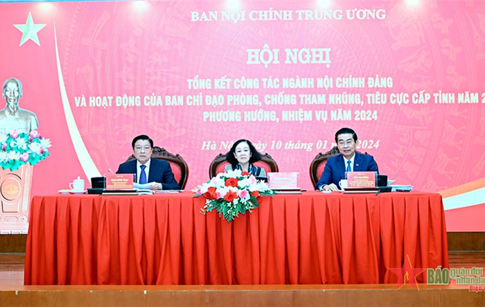 Công tác phòng, chống tham nhũng, tiêu cực tại các địa phương - Trên “nóng”, dưới cũng đang “nóng”