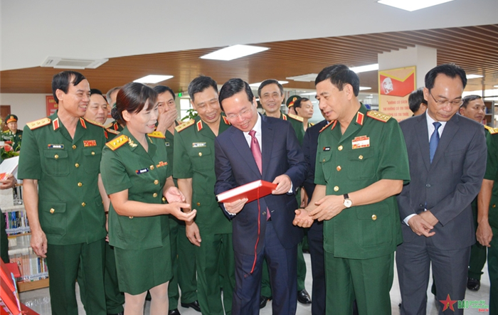 Đảng hết lòng vì dân, dân một lòng vì Đảng