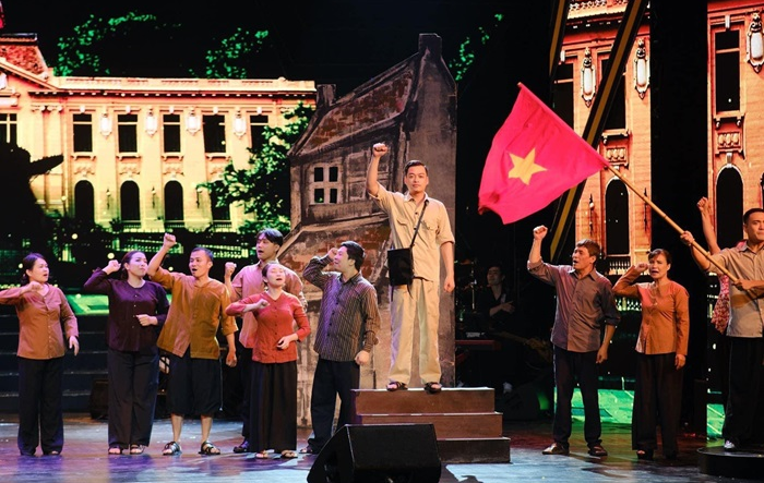 Hà Nội: Tưng bừng biểu diễn nghệ thuật mừng Đảng, mừng Xuân