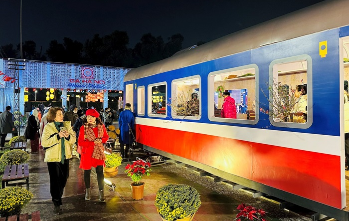 "Happy Tết 2024" lan toả bản sắc văn hoá Tết truyền thống