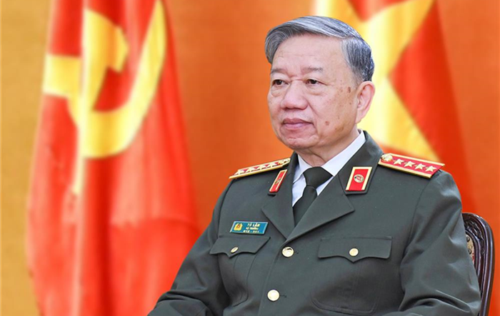 Tiếp tục vượt qua thách thức, thực hiện tốt nhiệm vụ bảo vệ an ninh, trật tự năm 2024