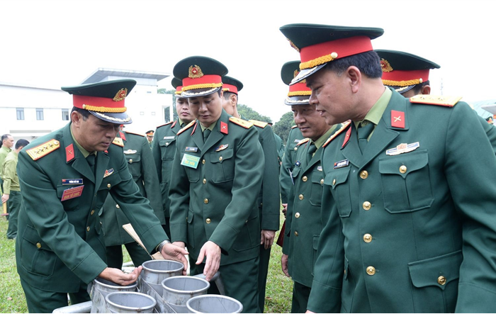Bộ Tư lệnh Thủ đô: Khai mạc tập huấn bắn pháo hoa phục vụ Tết Nguyên đán Giáp Thìn 2024