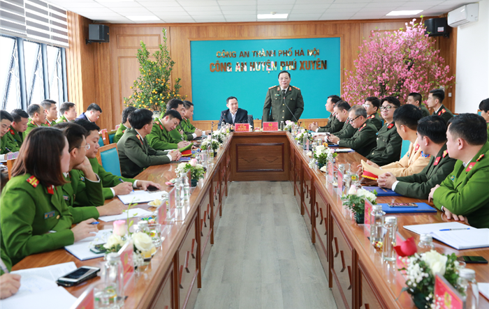 Lực lượng Công an cơ sở: Đảm bảo tốt an ninh trật tự để người dân vui Xuân đón Tết