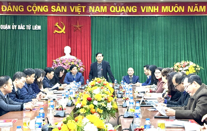 Tập trung tuyên truyền kỷ niệm 70 năm Ngày Giải phóng Thủ đô