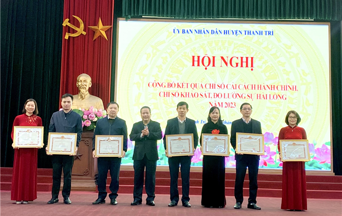 Huyện Thanh Trì: Cải thiện và nâng cao chỉ số cải cách hành chính, chỉ số hài lòng của người dân, tổ chức đối với sự phục vụ của cơ quan hành chính nhà nước