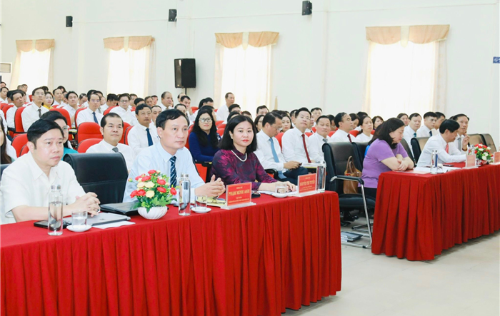 Kỷ niệm 94 năm Ngày thành lập Đảng bộ thành phố Hà Nội (17/3/1930 - 17/3/2024): Đổi mới, sáng tạo trong công tác tổ chức xây dựng Đảng của Đảng bộ Thủ đô