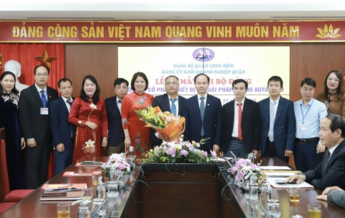 Quận Long Biên: Nỗ lực vượt chỉ tiêu được giao trong thực hiện Nghị quyết 09 của Thành ủy