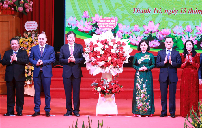 Lan toả các phong trào thi đua, sớm đưa huyện Thanh Trì thành quận của Thủ đô