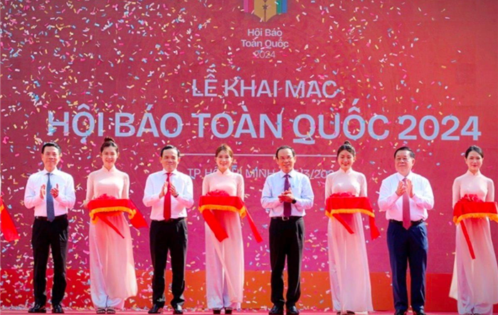 Tưng bừng khai mạc Hội Báo toàn quốc 2024: Báo chí Việt Nam - Tiên phong, đổi mới vì sự nghiệp cách mạng của Đảng và nhân dân