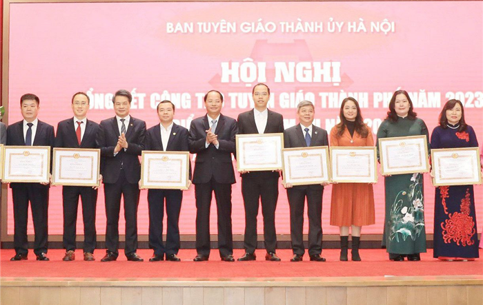 Kỷ niệm 75 năm Ngày thành lập Ban Tuyên giáo Thành ủy Hà Nội (3/3/1949 - 3/3/2024):  Phát huy vai trò xung kích trên mặt trận chính trị - tư tưởng