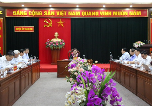 Chiều 5-11, Phó Bí thư Thành ủy, Chủ tịch HĐND thành phố Hà Nội Nguyễn Thị Bích Ngọc làm việc với Ban Thường vụ Huyện ủy Thanh Oai về tình hình kết quả phát triển kinh tế - xã hội của Huyện thời gian qua và công tác chuẩn bị Đại hội Đảng bộ các cấp nhiệm kỳ 2020-2025.