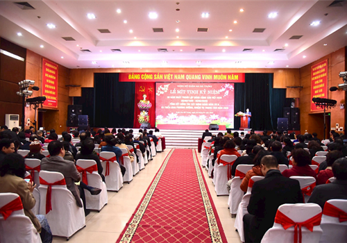 Ngày 20-01, Đảng bộ quận Hai Bà Trưng tổ chức Lễ mít tinh kỷ niệm 90 năm Ngày thành lập Đảng Cộng sản Việt Nam (03/02/1930 - 03/02/2020), tổng kết công tác xây dựng Đảng năm 2019 và triển khai phương hướng, nhiệm vụ trọng tâm năm 2020. Dự sự kiện có Phó Bí thư Thành ủy Hà Nội Đào Đức Toàn.