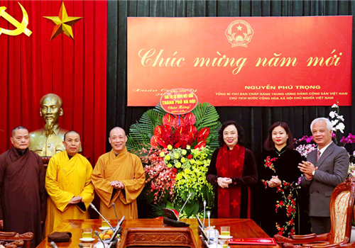 Chiều 31-01, Ủy viên Trung ương Đảng, Phó Bí thư Thường trực Thành ủy Ngô Thị Thanh Hằng tiếp Đoàn đại biểu Ban Trị sự Giáo hội Phật giáo Việt Nam thành phố Hà Nội, do Hòa thượng Thích Bảo Nghiêm, Phó Chủ tịch Hội đồng Trị sự Trung ương Giáo hội Phật giáo Việt Nam, Trưởng ban Trị sự Giáo hội Phật giáo Việt Nam thành phố Hà Nội làm Trưởng đoàn đến chúc mừng lãnh đạo thành phố nhân dịp đầu Xuân Canh Tý năm 2020 và 90 năm Ngày thành lập Đảng Cộng sản Việt Nam (3/2/1930-3/2/2020).