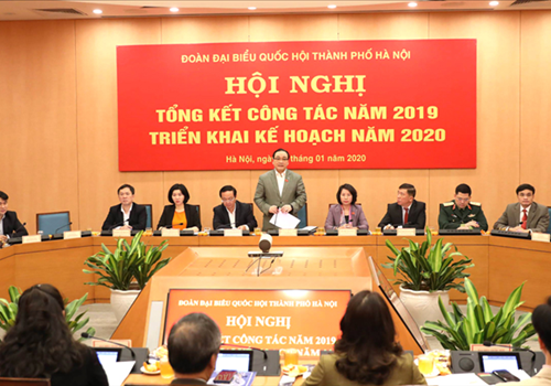Sáng 6-1-2020, Đoàn đại biểu Quốc hội thành phố Hà Nội tổ chức hội nghị tổng kết công tác năm 2019, triển khai kế hoạch năm 2020. Đồng chí Hoàng Trung Hải, Ủy viên Bộ Chính trị, Bí thư Thành ủy, Trưởng đoàn đại biểu Quốc hội thành phố Hà Nội chủ trì Hội nghị. Tham dự Hội nghị còn có Phó Chủ tịch HĐND Thành phố Phùng Thị Hồng Hà; Phó Chủ tịch UBND Thành phố Nguyễn Thế Hùng; Phó Trưởng đoàn chuyên trách Đoàn đại biểu Quốc hội Thành phố Bùi Huyền Mai; đại diện Văn phòng Quốc hội; lãnh đạo các sở, ban, ngành, quận, huyện, thị xã của Thành phố.
