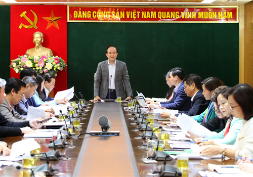 Chiều 30-12, Phó Bí thư Thành ủy, Chủ tịch HĐND thành phố Hà Nội Nguyễn Ngọc Tuấn, Trưởng ban Chỉ đạo Chương trình số 08-CTr/TU của Thành ủy khóa XVII về “Phát triển hệ thống an sinh xã hội, nâng cao phúc lợi xã hội, chất lượng cuộc sống của nhân dân Thủ đô giai đoạn 2021-2025” chủ trì phiên họp thứ nhất của Ban Chỉ đạo để xây dựng nội dung chương trình, quy chế làm việc, phân công thành viên của Ban Chỉ đạo.