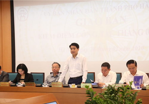 Chiều 28-02, Ủy viên Trung ương Đảng, Phó Bí thư Thành ủy, Chủ tịch UBND thành phố Hà Nội Nguyễn Đức Chung đã chủ trì Hội nghị giao ban công tác tháng 2 và 2 tháng đầu năm 2020 của tập thể UBND Thành phố.