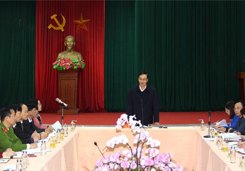 Sáng 04-02, Phó Bí thư Thành ủy Hà Nội Đào Đức Toàn đã chủ trì buổi làm việc với tập thể Đảng ủy phường Nguyễn Trãi (quận Hà Đông) về công tác phục vụ Nhân dân đón Tết Canh Tý 2020 và công tác chuẩn bị Đại hội Đảng bộ phường. Cùng dự buổi làm việc có đồng chí Nguyễn Thị Tuyến, Ủy viên Ban Thường vụ Thành ủy, Trưởng ban Dân vận Thành ủy.
