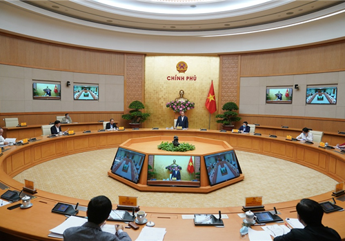 Thảo luận tại cuộc làm việc giữa Ủy viên Bộ Chính trị, Thủ tướng Chính phủ Nguyễn Xuân Phúc với Ban Thường vụ Thành ủy Hà Nội diễn ra ngày 20-4, lãnh đạo các bộ, ngành Trung ương đều đánh giá cao công tác lãnh đạo, chỉ đạo và kết quả phòng, chống dịch Covid-19 của Hà Nội, đồng thời khẳng định sẽ đồng hành cùng Thành phố trong nhiệm vụ phục hồi kinh tế thời gian tới.