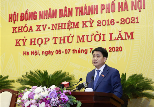 Chiều 06-7, tại kỳ họp thứ mười lăm, HĐND thành phố Hà Nội khóa XV, Ủy viên Trung ương Đảng, Phó Bí thư Thành ủy, Chủ tịch UBND Thành phố Nguyễn Đức Chung đã phát biểu làm rõ một số nội dung liên quan đến các ý kiến thảo luận tại hội trường.