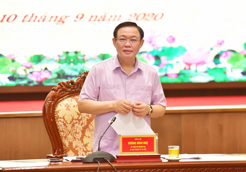 Sáng 10-9, đồng chí Vương Đình Huệ, Ủy viên Bộ Chính trị, Bí thư Thành ủy, Trưởng đoàn đại biểu Quốc hội thành phố Hà Nội đã chủ trì Hội nghị làm việc với các cơ quan, đơn vị về các giải pháp phát triển kinh tế - xã hội, việc làm và bảo đảm an sinh xã hội năm 2020 của Thành phố. 