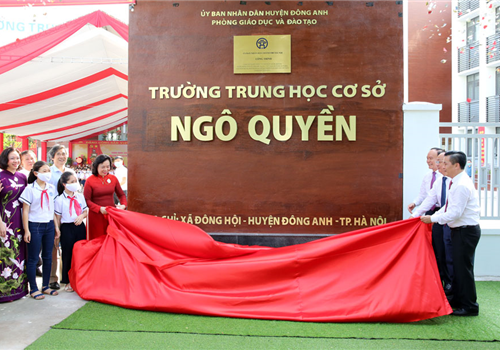 Sáng 05-9, Ủy viên Trung ương Đảng, Phó Bí thư Thường trực Thành ủy Hà Nội Ngô Thị Thanh Hằng đã dự lễ khánh thành, gắn biển công trình chào mừng 75 năm Quốc khánh nước Cộng hòa xã hội chủ nghĩa Việt Nam, Đại hội đại biểu lần thứ XVII Đảng bộ Thành phố và khai giảng tại Trường THCS Ngô Quyền (xã Đông Hội, huyện Đông Anh). Cùng dự có Ủy viên Ban Thường vụ Thành ủy, Phó Chủ tịch Thường trực HĐND Thành phố Nguyễn Ngọc Tuấn; Phó Chủ tịch UBND Thành phố Nguyễn Thế Hùng; lãnh đạo huyện Đông Anh…