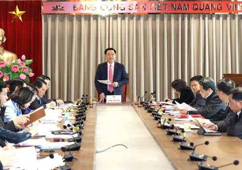 Sáng 12-1, Ban Chỉ đạo quản lý tổ chức bộ máy, biên chế thành phố Hà Nội tổ chức hội nghị lần thứ nhất, nhiệm kỳ 2020-2025, triển khai nhiệm vụ trọng tâm năm 2021. Đồng chí Vương Đình Huệ, Ủy viên Bộ Chính trị, Bí thư Thành ủy, Trưởng đoàn đại biểu Quốc hội thành phố Hà Nội, Trưởng ban Chỉ đạo chủ trì Hội nghị.
