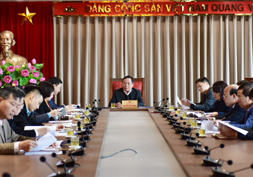Chiều 12-1, tại trụ sở Thành ủy, Ban Chỉ đạo Xây dựng Đảng và các đoàn thể nhân dân trong các doanh nghiệp ngoài khu vực Nhà nước thành phố Hà Nội (Ban Chỉ đạo Thành phố) tổ chức Hội nghị đánh giá kết quả thực hiện Nghị quyết số 09-NQ/TU, ngày 27-2-2012 của Ban Thường vụ Thành ủy Hà Nội trong năm 2020 và triển khai nhiệm vụ năm 2021.