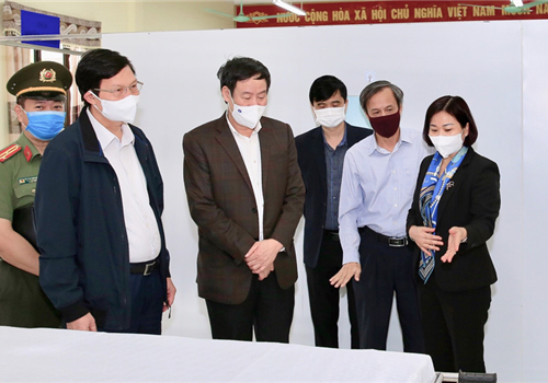 Sáng 25-10, Đoàn kiểm tra số 2 của Ban Thường vụ Thành ủy Hà Nội do Ủy viên Trung ương Đảng, Phó Bí thư Thường trực Thành ủy Nguyễn Thị Tuyến làm Trưởng đoàn đã kiểm tra công tác phòng, chống dịch Covid-19 trên địa bàn huyện Thanh Trì.