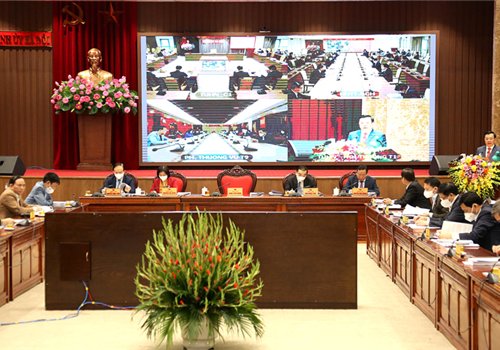 Sáng 30-11, Ban Chấp hành Đảng bộ thành phố Hà Nội khóa XVII tiến hành Hội nghị lần thứ sáu, xem xét nhiều vấn đề quan trọng về kinh tế - xã hội và tài chính ngân sách năm 2021 và kế hoạch năm 2022.