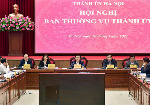 Hội nghị lần thứ ba, Ban Chấp hành Đảng bộ thành phố Hà Nội khóa XVII đã hoàn thành toàn bộ nội dung chương trình đề ra và thành công tốt đẹp. 