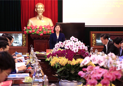 Sáng 26-3, Đoàn kiểm tra số 1 của Ban Thường vụ Thành ủy do Ủy viên Trung ương Đảng, Phó Bí thư Thường trực Thành ủy Nguyễn Thị Tuyến làm Trưởng đoàn đã kiểm tra công tác quán triệt, học tập và triển khai thực hiện Nghị quyết Đại hội lần thứ XIII của Đảng, Nghị quyết Đại hội lần thứ XVII Đảng bộ thành phố Hà Nội tại Huyện ủy Đan Phượng.
