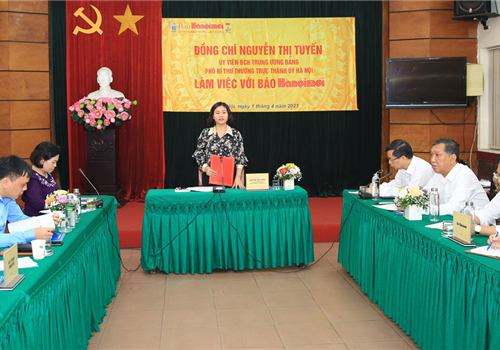 Sáng 1-4, đồng chí Nguyễn Thị Tuyến, Ủy viên Trung ương Đảng, Phó Bí thư Thường trực Thành ủy Hà Nội đã tới thăm, làm việc tại Báo Hànộimới, nghe báo cáo về tình hình hoạt động năm 2020 và triển khai nhiệm vụ trọng tâm năm 2021. Cùng dự có đại diện lãnh đạo các ban Đảng Thành ủy, các sở, ngành liên quan.
