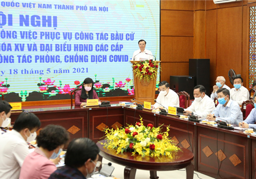 Chiều 18-5, Thường trực Thành ủy Hà Nội đã họp với Ủy ban Mặt trận Tổ quốc Việt Nam thành phố và các tổ chức chính trị - xã hội thành phố về công tác bầu cử đại biểu Quốc hội khóa XV và đại biểu HĐND các cấp nhiệm kỳ 2021-2026 và công tác phòng, chống dịch Covid-19.