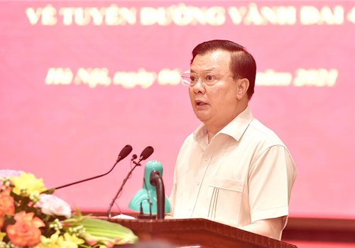 Bí thư Thành ủy Đinh Tiến Dũng tin tưởng, qua Hội nghị ngày 6-5, Hà Nội cùng Bộ Giao thông vận tải và các tỉnh sẽ cụ thể hóa bằng thỏa thuận hợp tác và tờ trình chung, trình Thủ tướng Chính phủ chấp thuận chủ trương triển khai đầu tư, cùng với đó là một số cơ chế đặc thù để đẩy nhanh tiến độ đầu tư xây dựng, sớm hoàn thành tuyến đường Vành đai 4 trong thời gian tới.