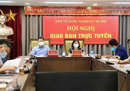 Chiều 28-6, Ban Tổ chức Trung ương tổ chức Hội nghị giao ban trực tuyến khu vực phía Bắc nhằm đánh giá tình hình, kết quả công tác tổ chức xây dựng Đảng 6 tháng đầu năm 2021 tại khu vực phía Bắc và triển khai nhiệm vụ 6 tháng cuối năm 2021. Chủ trì Hội nghị có Ủy viên Bộ Chính trị, Bí thư Trung ương Đảng, Trưởng ban Tổ chức Trung ương Trương Thị Mai; Ủy viên Trung ương Đảng, Phó Trưởng ban Tổ chức Trung ương Nguyễn Quang Dương. Dự Hội nghị tại điểm cầu Thành ủy Hà Nội có Ủy viên Trung ương Đảng, Phó Bí thư Thường trực Thành ủy Nguyễn Thị Tuyến; Ủy viên Ban Thường vụ Thành ủy, Trưởng ban Tổ chức Thành ủy Vũ Đức Bảo.
