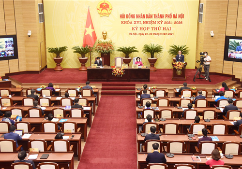 Trên tinh thần, phấn đấu đạt cao nhất các chỉ tiêu kế hoạch năm 2021, các đại biểu đề nghị UBND Thành phố bổ sung kịch bản, phương án phù hợp để tiếp tục phát triển kinh tế - xã hội trong tình hình dịch bệnh Covid 19 diễn biến phức tạp, kéo dài.
