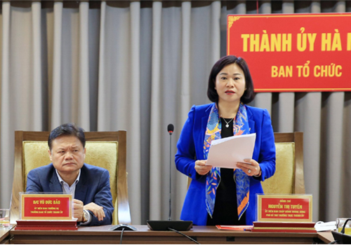 Uỷ viên Trung ương Đảng, Phó Bí thư Thường trực Thành ủy Nguyễn Thị Tuyến  tham luận tại Hội nghị toàn quốc tổng kết công tác tổ chức xây dựng Đảng năm 2021, triển khai nhiệm vụ năm 2022.