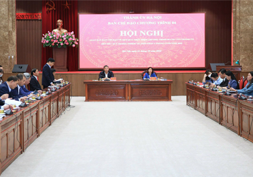 Chiều 21-10, Ban Chỉ đạo Chương trình số 04-CTr/TU của Thành ủy Hà Nội khóa XVII về "Đẩy mạnh thực hiện hiệu quả Chương trình mục tiêu quốc gia xây dựng nông thôn mới gắn với cơ cấu lại ngành nông nghiệp và phát triển kinh tế nông thôn, nâng cao đời sống vật chất, tinh thần của nông dân giai đoạn 2021-2025" (Chương trình số 04-CTr/TU) tổ chức hội nghị giao ban về kết quả thực hiện chương trình quý III-2022; nhiệm vụ, giải pháp những tháng cuối năm.