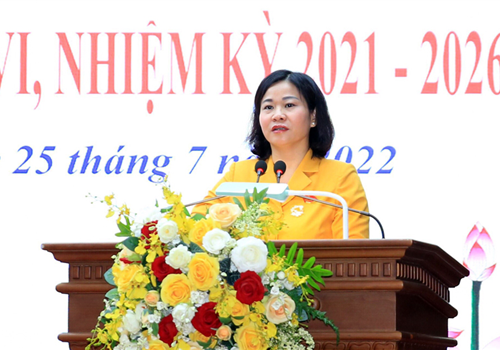 Sáng 25-7, Ủy viên Trung ương Đảng, Phó Bí thư Thường trực Thành ủy Hà Nội Nguyễn Thị Tuyến cùng các đại biểu Tổ đại biểu HĐND thành phố Hà Nội, Đơn vị bầu cử số 13 tiếp xúc cử tri huyện Chương Mỹ, sau kỳ họp thứ bảy, HĐND thành phố khóa XVI.