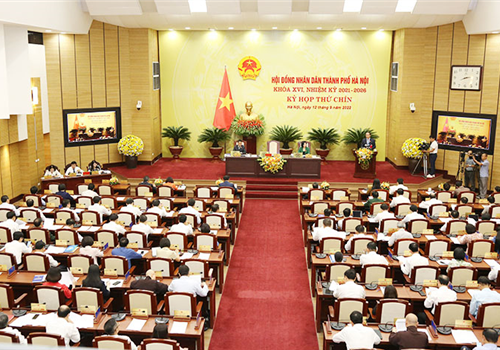 Sáng 12-9, HĐND thành phố Hà Nội, khóa XVI tổ chức kỳ họp thứ chín (kỳ họp chuyên đề) để xem xét, quyết định một số nội dung thuộc thẩm quyền.
