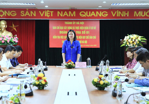 Sáng 20-9, Đoàn kiểm tra số 01 của Ban Chỉ đạo xây dựng và thực hiện Quy chế dân chủ ở cơ sở thành phố Hà Nội do đồng chí Nguyễn Thị Tuyến, Ủy viên Trung ương Đảng, Phó Bí thư Thường trực Thành ủy, Trưởng ban Chỉ đạo xây dựng và thực hiện Quy chế dân chủ ở cơ sở thành phố làm Trưởng đoàn đã làm việc với Sở Du lịch về kết quả xây dựng và thực hiện Quy chế dân chủ ở cơ sở.