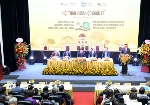 Kỷ niệm 50 năm Công ước Bảo vệ di sản văn hóa và thiên nhiên thế giới - Công ước 1972; 20 năm nghiên cứu, khai quật, phát lộ Hoàng thành Thăng Long - Hà Nội (2002-2022), ngày 8-9, UBND thành phố Hà Nội phối hợp Văn phòng UNESCO Hà Nội và Hội Khoa học lịch sử Việt Nam tổ chức Hội thảo khoa học quốc tế “20 năm nghiên cứu, bảo tồn và phát huy giá trị di sản Hoàng thành Thăng Long - Hà Nội”.