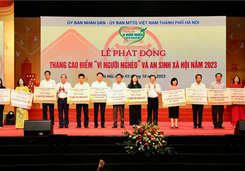 Tối 3-10, tại Cung Văn hóa lao động hữu nghị Việt - Xô, UBND - Ủy ban Mặt trận Tổ quốc Việt Nam thành phố Hà Nội tổ chức Lễ phát động Tháng cao điểm “Vì người nghèo và an sinh xã hội" năm 2023.